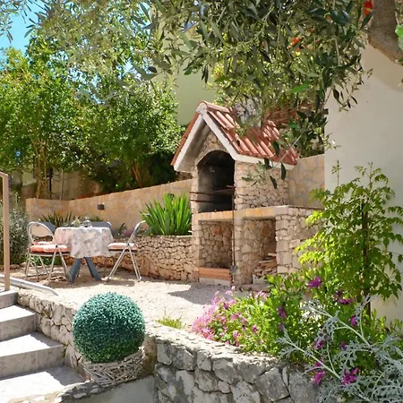 With A Sea View Terrace, Ciovo Near Appartement *